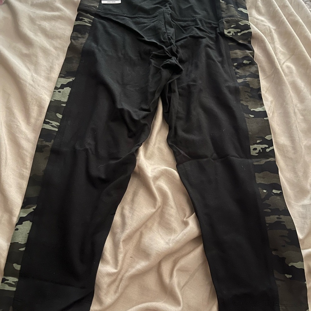 Victoria's Secret Black and Camouflage Leggings